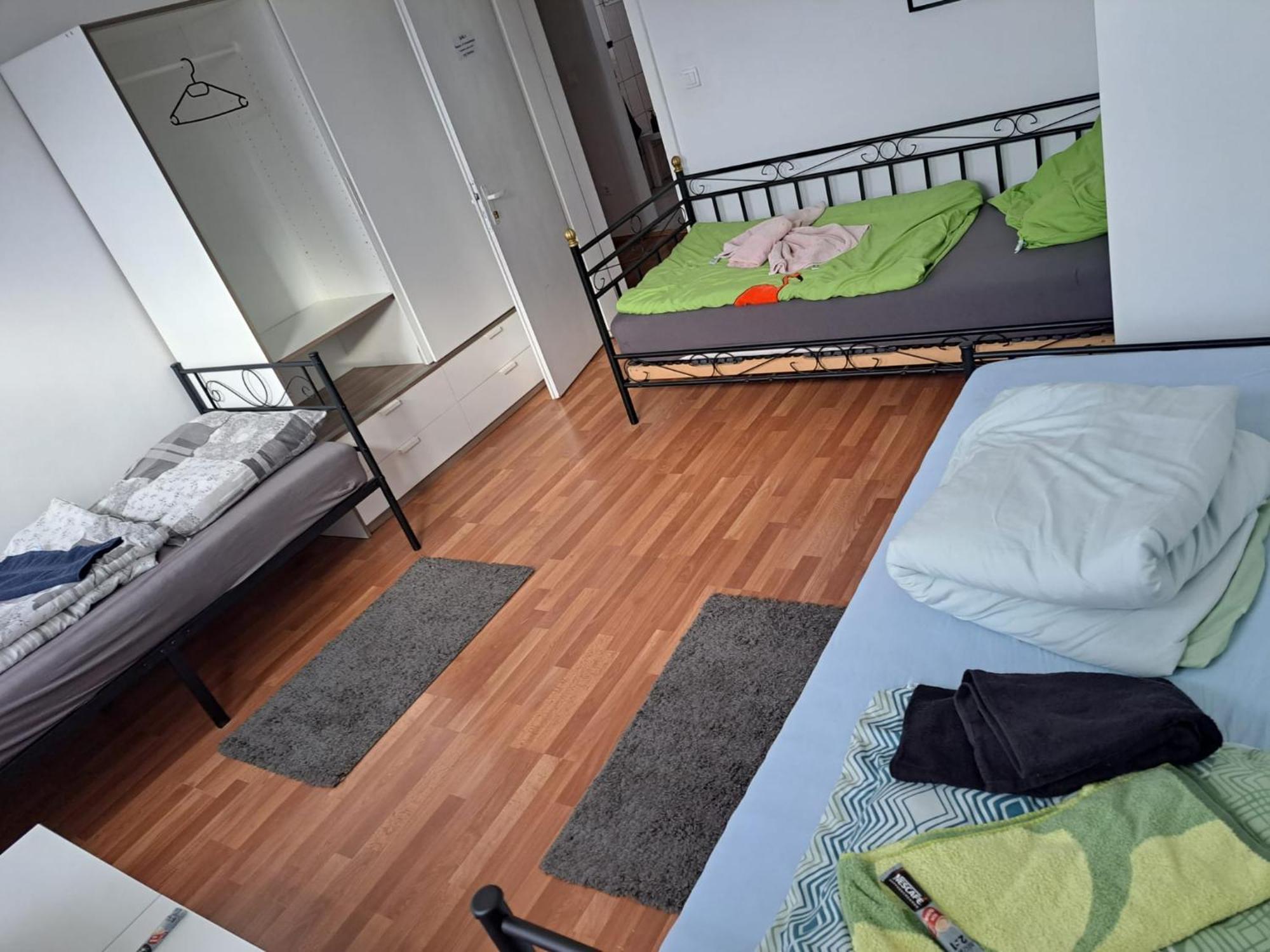 Stellas Monteurwohnungen Werdau Esterno foto